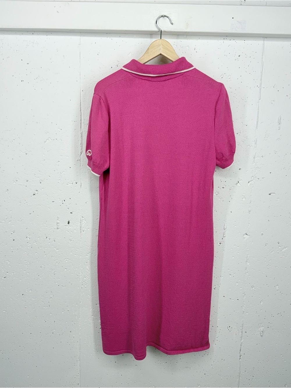 St. John Collection Women’s Size 12 Hot Pink Knit Dress Read - Picture 6 of 16